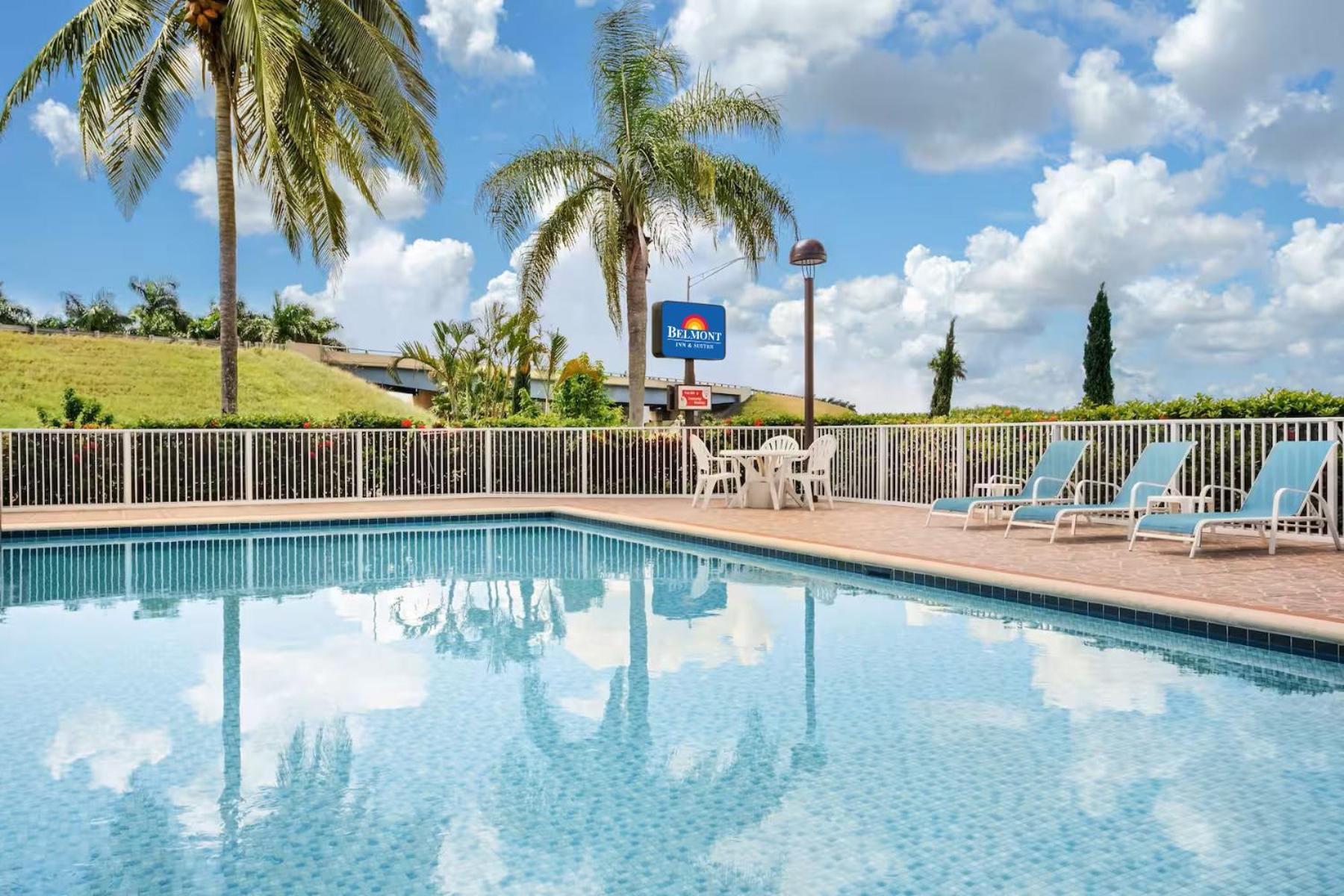 Belmont Inn & Suites Florida City Exteriér fotografie