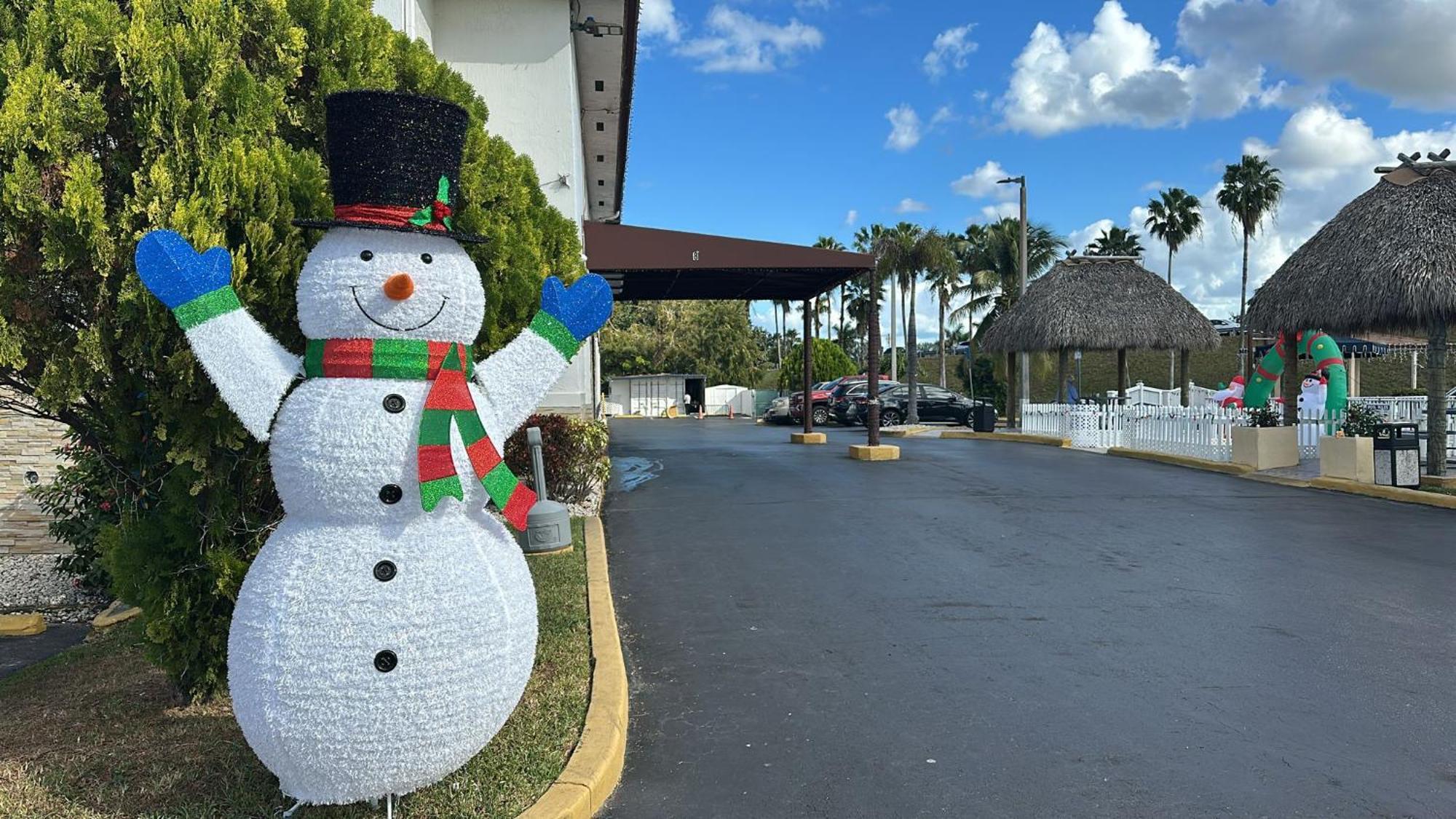 Belmont Inn & Suites Florida City Exteriér fotografie